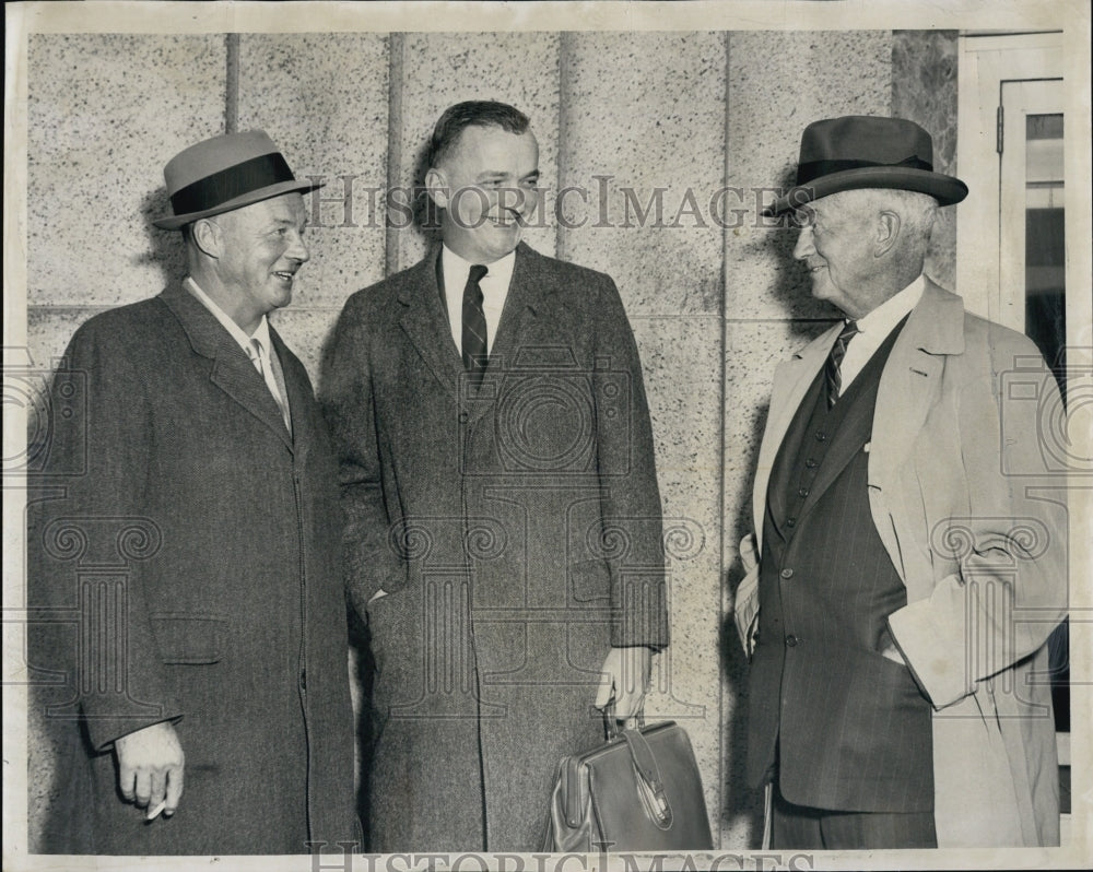 1960 Press Photo Van Rie Trial Defense Attorneys Langdon Powers Walter Powers - Historic Images