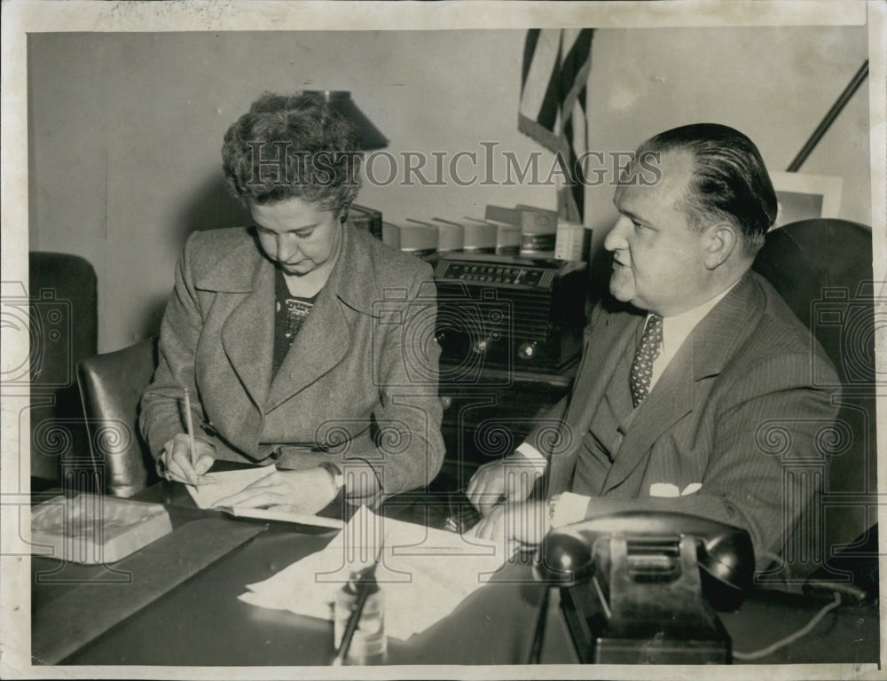 1951 Attorney General W E Powers dictates to Olive Higgins - Historic Images