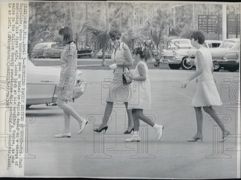 1967 Press Photo Mrs. Carl Coppolino and daughters goes on trial in Naples. - Historic Images