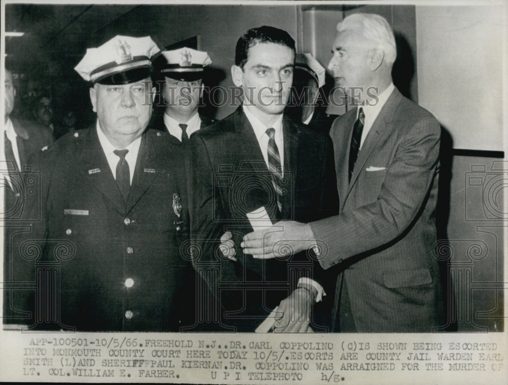 1966 Press Photo Dr Carl Coppolino In Court For Killing Lt Colonel Farber - Historic Images