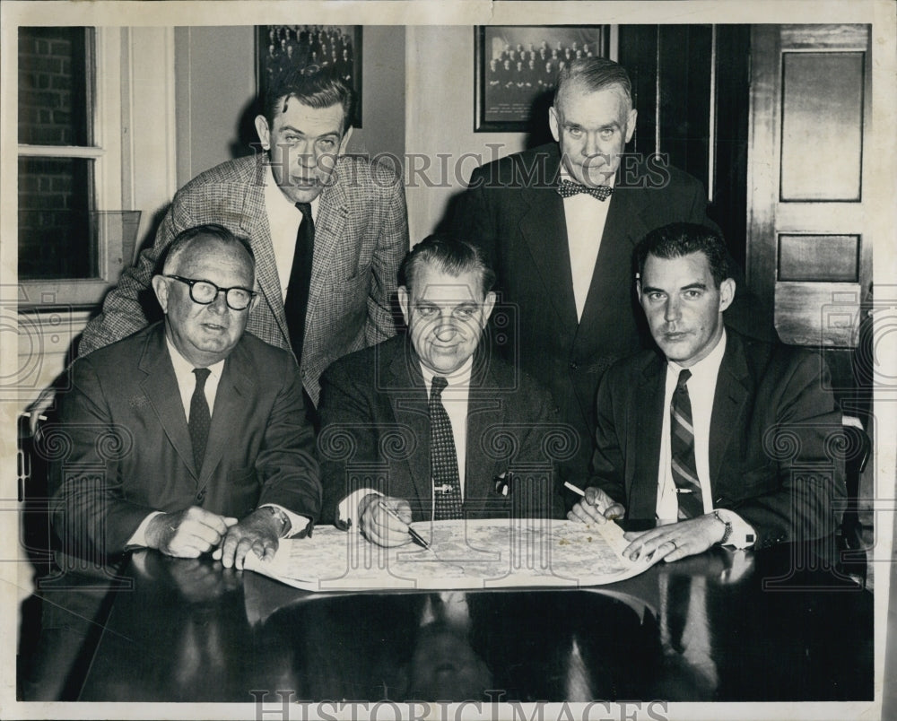 1961 Press Photo Toll Road Meeting - Historic Images