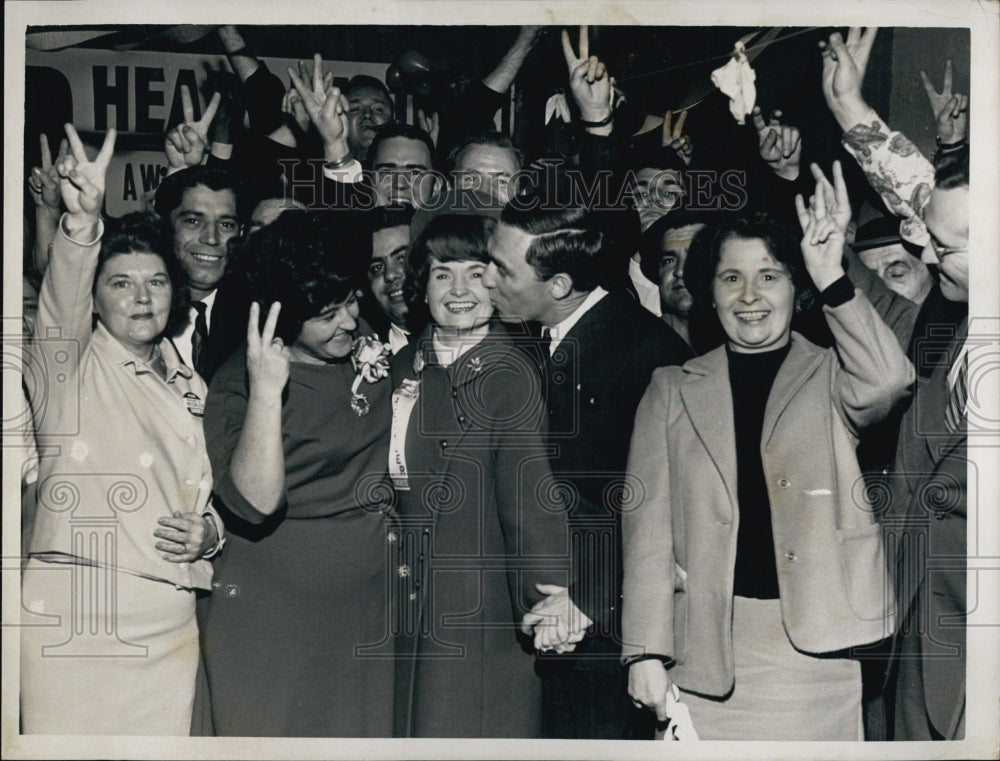 1966 Press Photo Margaret Heckler - Historic Images