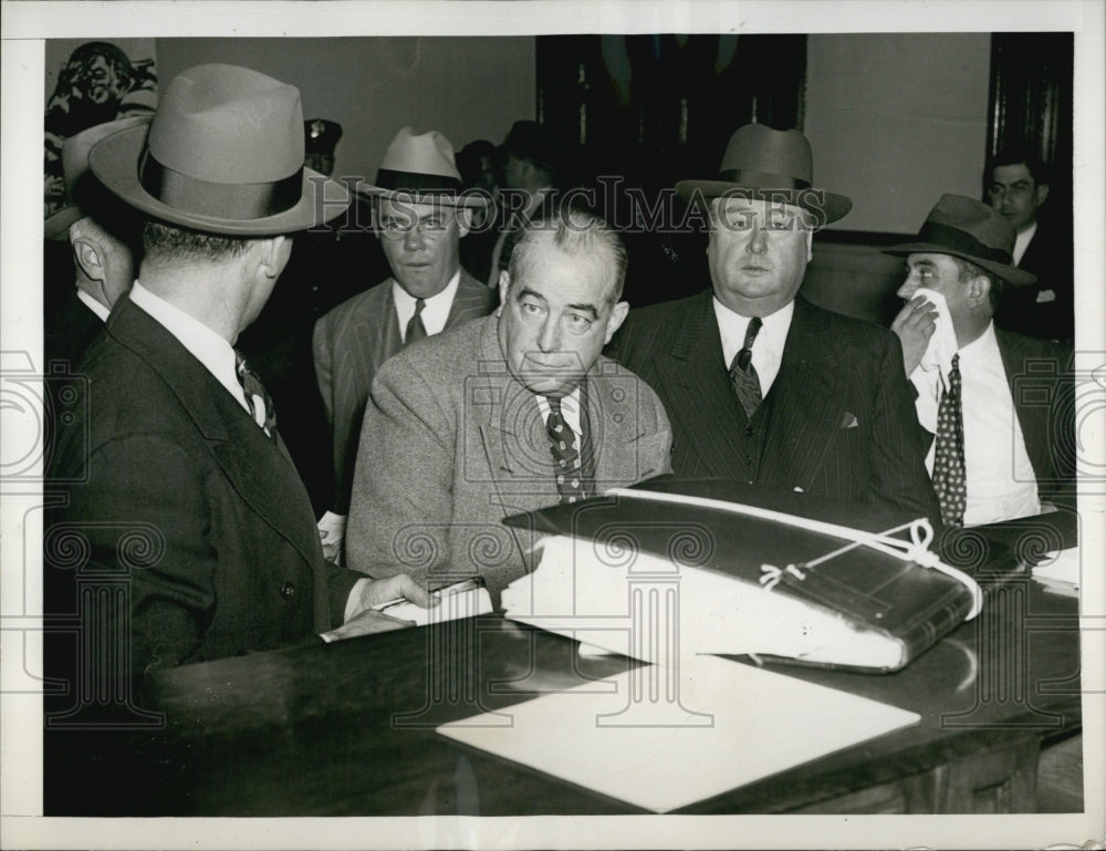 1942 Press Photo Two Men Booked For Horse-Race Gambling Ring - Historic Images