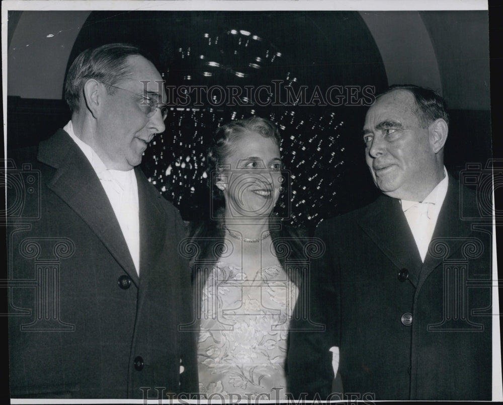 1954 Press Photo House Speaker Joseph Martin Brother Edward Presidential Dinner - Historic Images