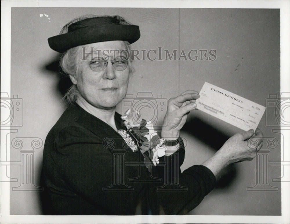 1940 Press Photo Dr. Catherine MacFarlane - Historic Images