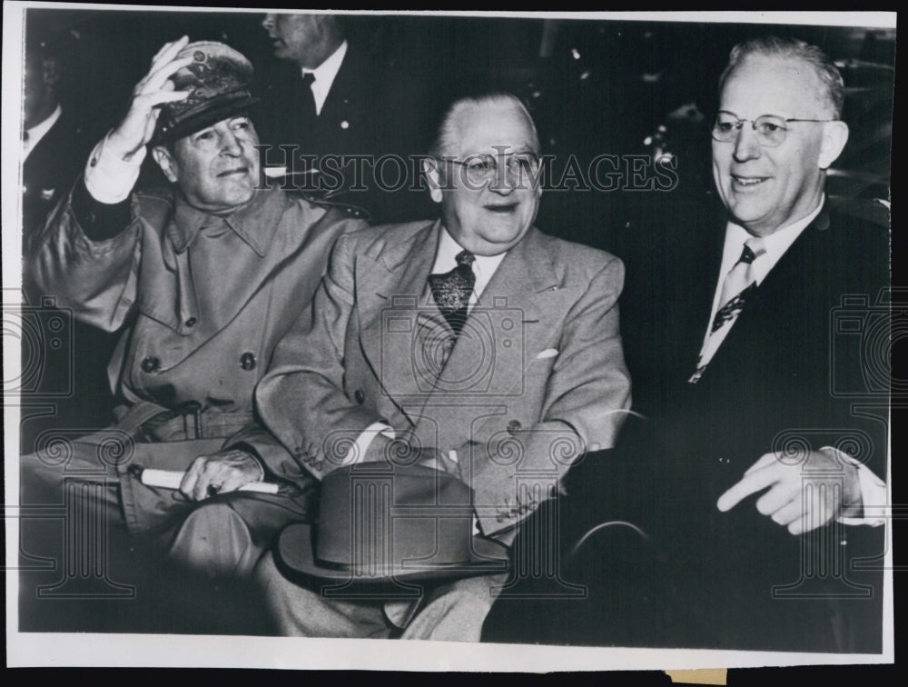 1951 Press Photo Gen Douglas MacArthur,SF Mayor Elmer Robinson,Earl Warren - Historic Images