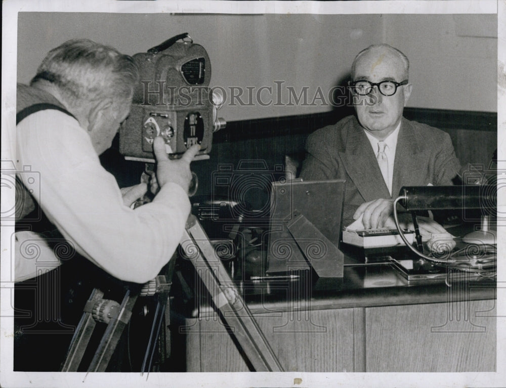 1956 Press Photo District Attorney Garrett Byrne - Historic Images