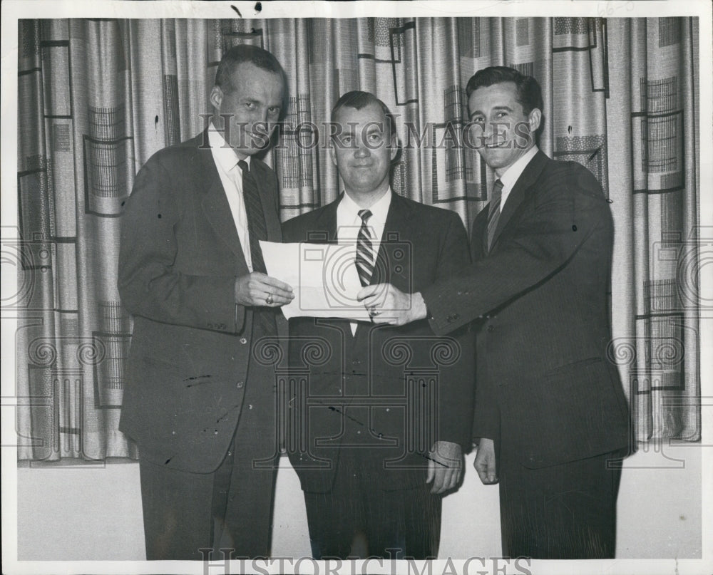 1959 Press Photo Cambridge Junior Chambers of Commerce. - Historic Images