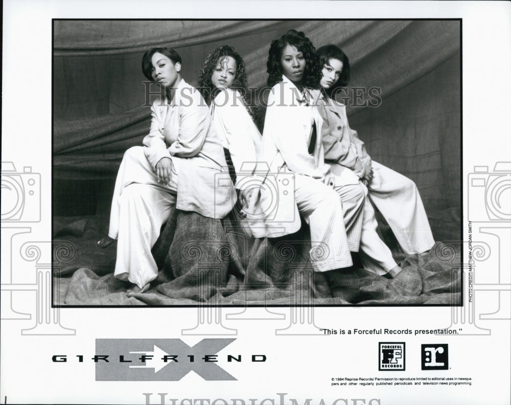 Press Photo Band Members of "Girlfriend" - Historic Images