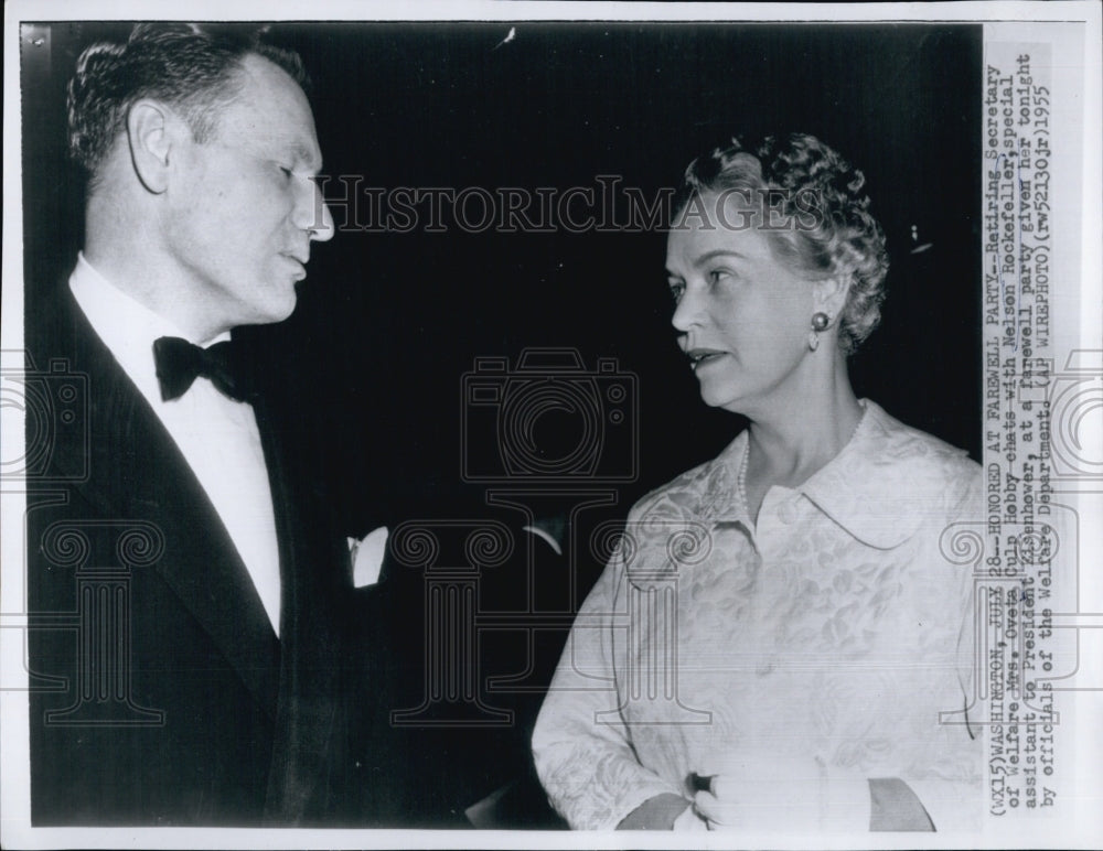 1955 Press Photo Mrs.Olga Culp Hobby, chat with Nelson Rockefeller. - Historic Images