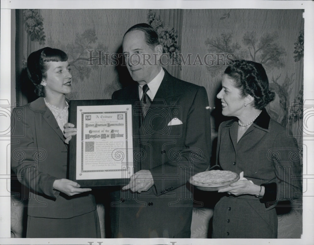 1952 Press Photo Leah Witmer Winner Of Cherry Pie Baking Contest - Historic Images