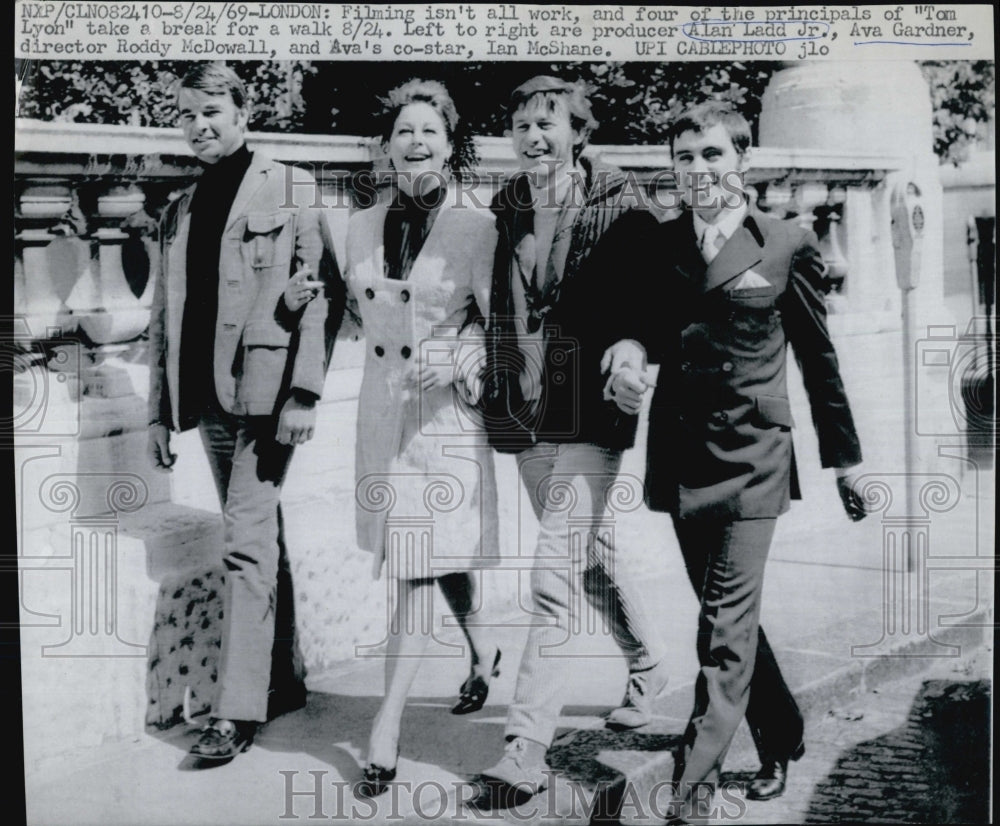 1969 Press Photo Producer Alan Ladd Jr. &amp; Director Roddy McDowall &amp; Ava Gardner - Historic Images