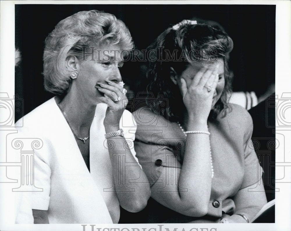 Press Photo Daughters of Norma Quinn, Victim of Accident - Historic Images