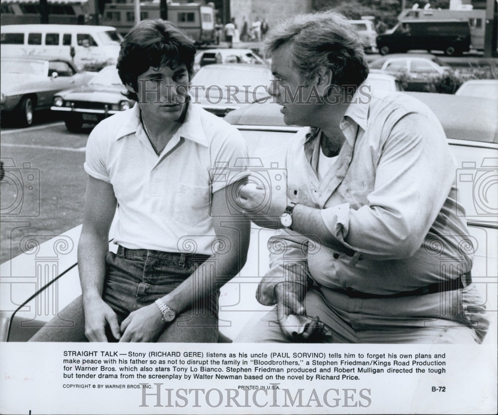 1978 Press Photo Actor Richard Gere &amp; Paul Sorvino In &quot;Bloodbrothers&quot; - Historic Images