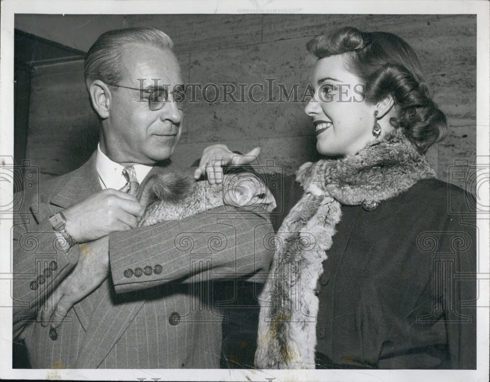 1952 Press Photo Vel Dorne, Miss Massachusetts and Norris Osmer - Historic Images