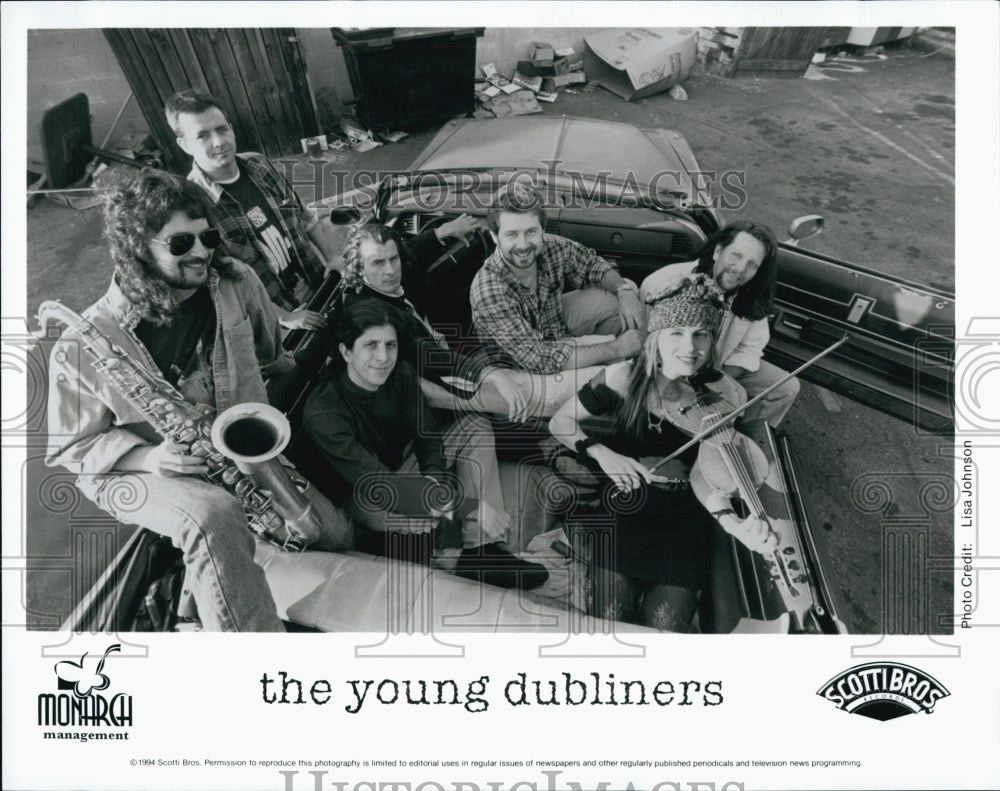 1994 Press Photo Members of &quot;The Young Dubliners&quot; - Historic Images