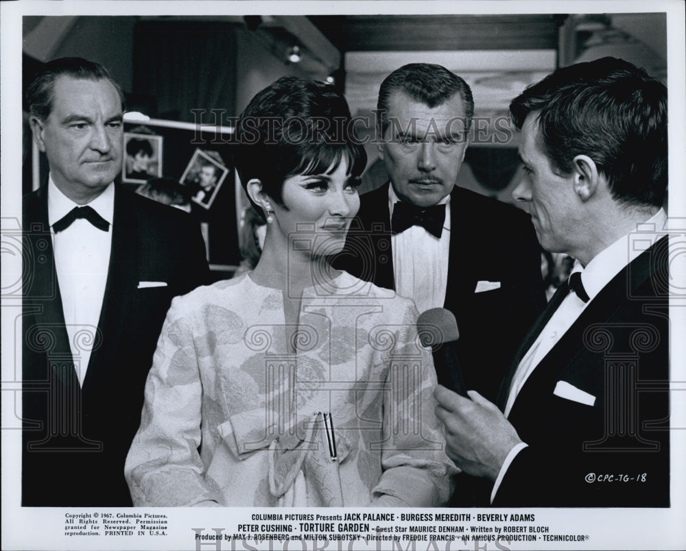 1968 Press Photo Beverly Adams & John Phillips in "Torture Garden" - Historic Images