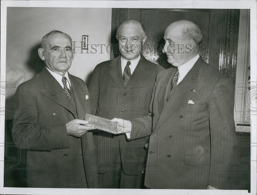 1950 Max Shoolman Police Commissioner Thomas Sullivan Judge Elijah - Historic Images