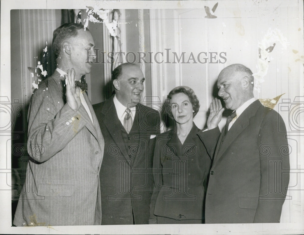 1954 Press Photo Gov Christian Herter Atty Gen George Fingold Judge Elijah Adlow - Historic Images