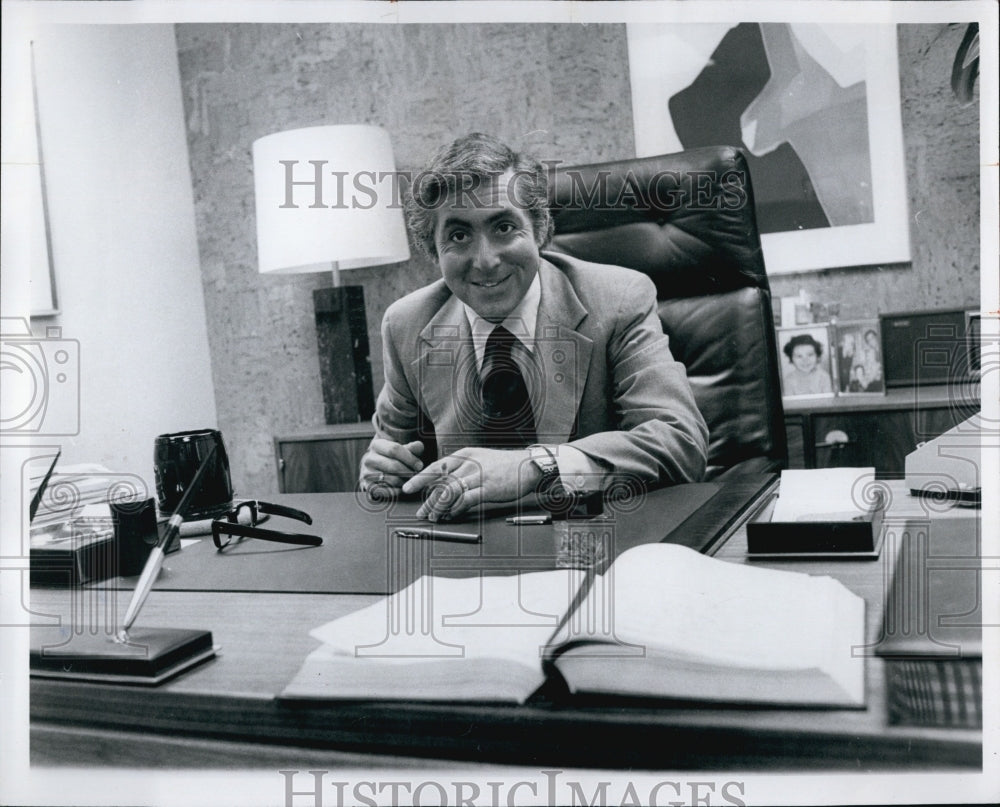 1977 Atty Gerald Alch involved in Watergate Hearings - Historic Images