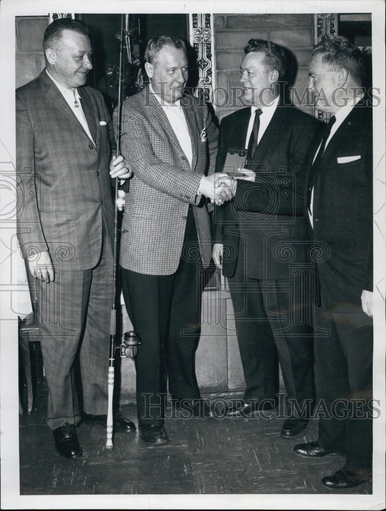 1960 Press Photo Sgt Thomas Mahoney veteran 30 year service police dept - Historic Images