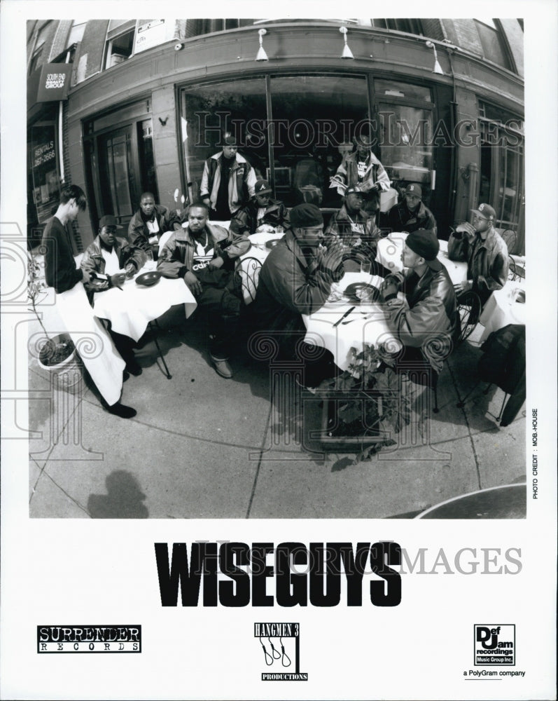 Press Photo Musical Group WiseGuys - Historic Images