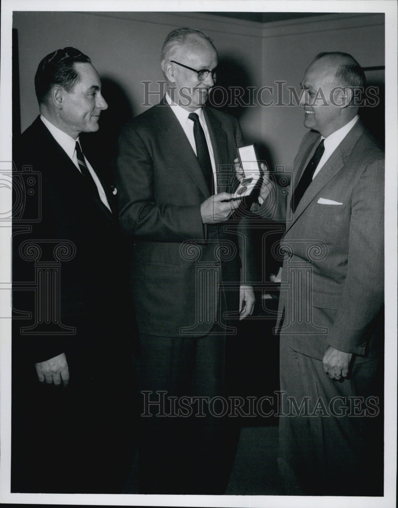 1961 Press Photo Distinguished Service Medal presented to Dana Sawyer with - Historic Images