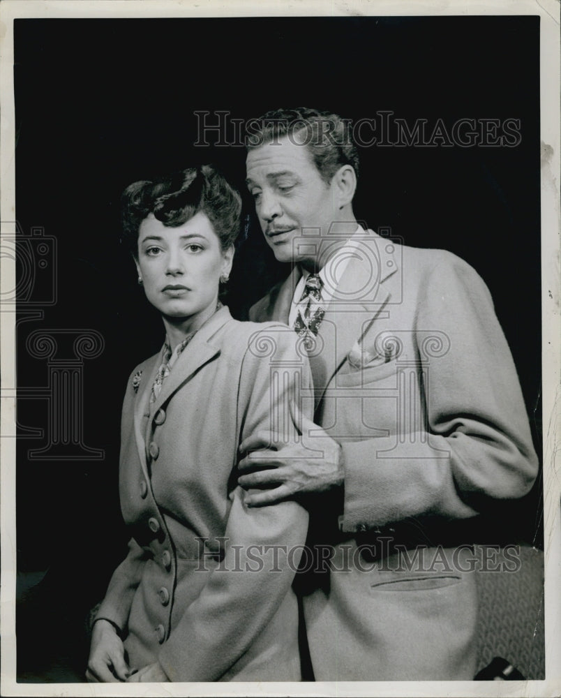 Press Photo Michael Whelon and Dora Soyer in &quot;Ten Little Indians&quot;. - Historic Images