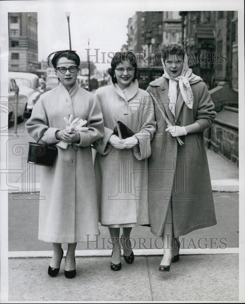 1957 Press Photo Palm Sunday at Trinity Church Boston Jean Dunlap, Jane Cermon - Historic Images