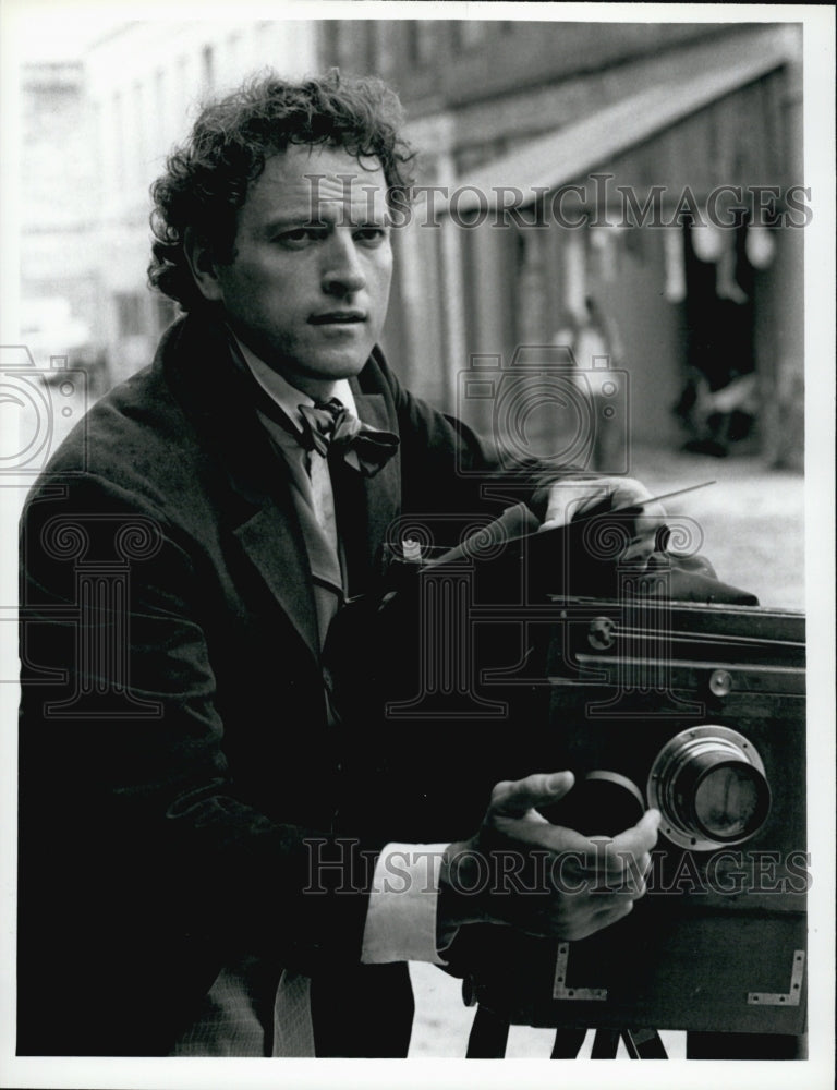 1979 Press Photo Kevin Dobson - Historic Images