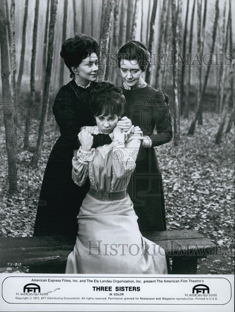 1973 Press Photo Three Sisters - Historic Images