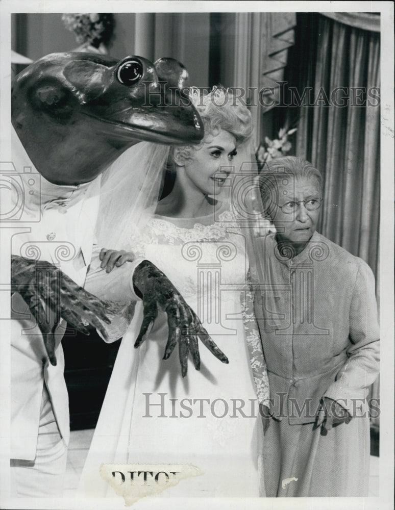 1970 Donna Douglas Irene Ryan TV series "The Beverly Hillbillies"-Historic Images
