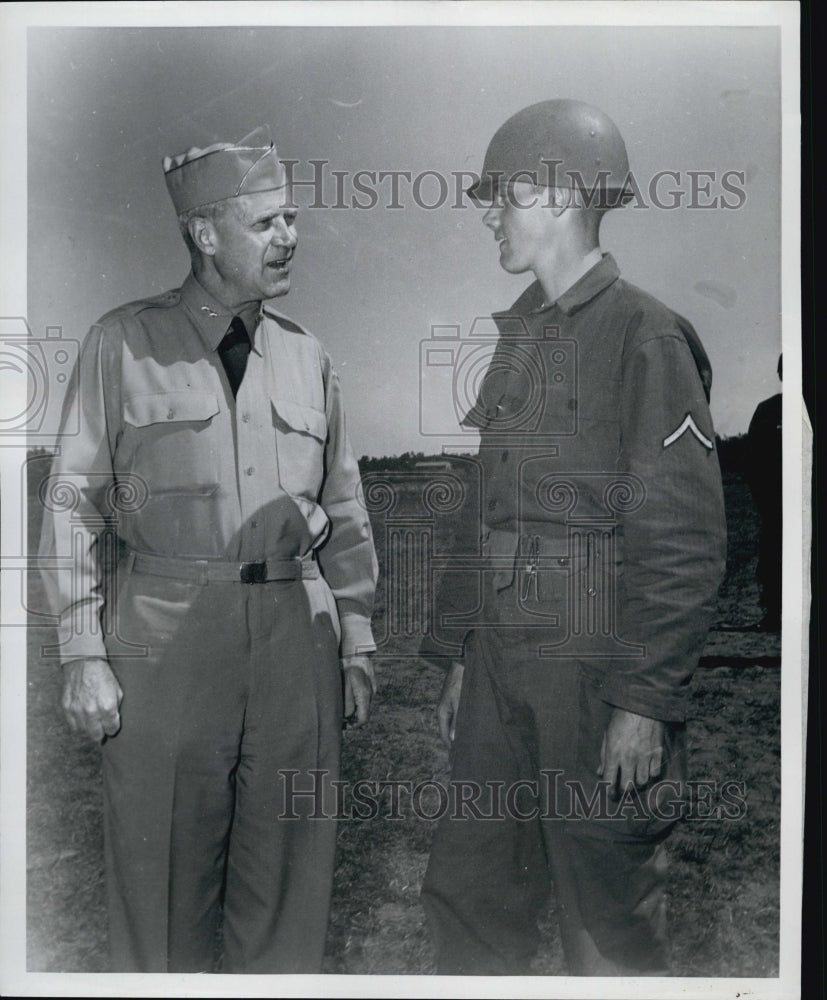 1954 Maj. Gen. Bryan Milburn interviewing Pvt. Joseph Fitzpatrick-Historic Images