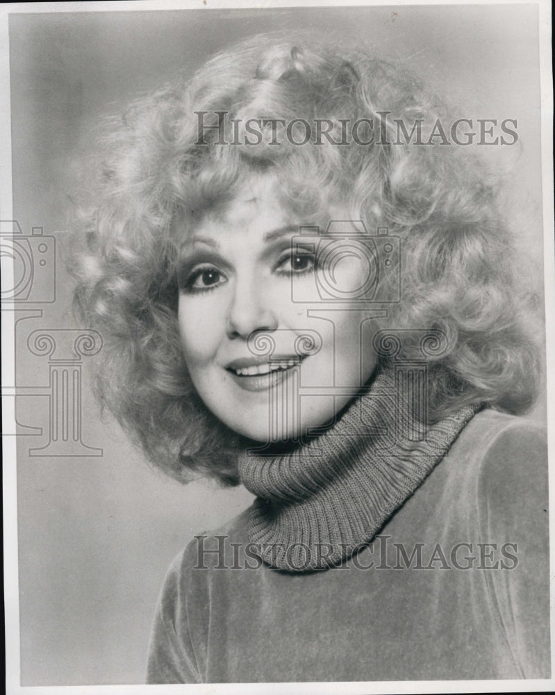 Press Photo Actress Edie Adams in Broadway Musical "Baby" - Historic Images