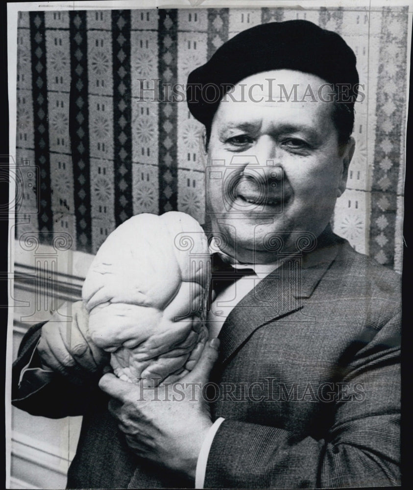 1969 Wilburn Cobb of San Francisco Found 14 Pound Pearl of Allah-Historic Images