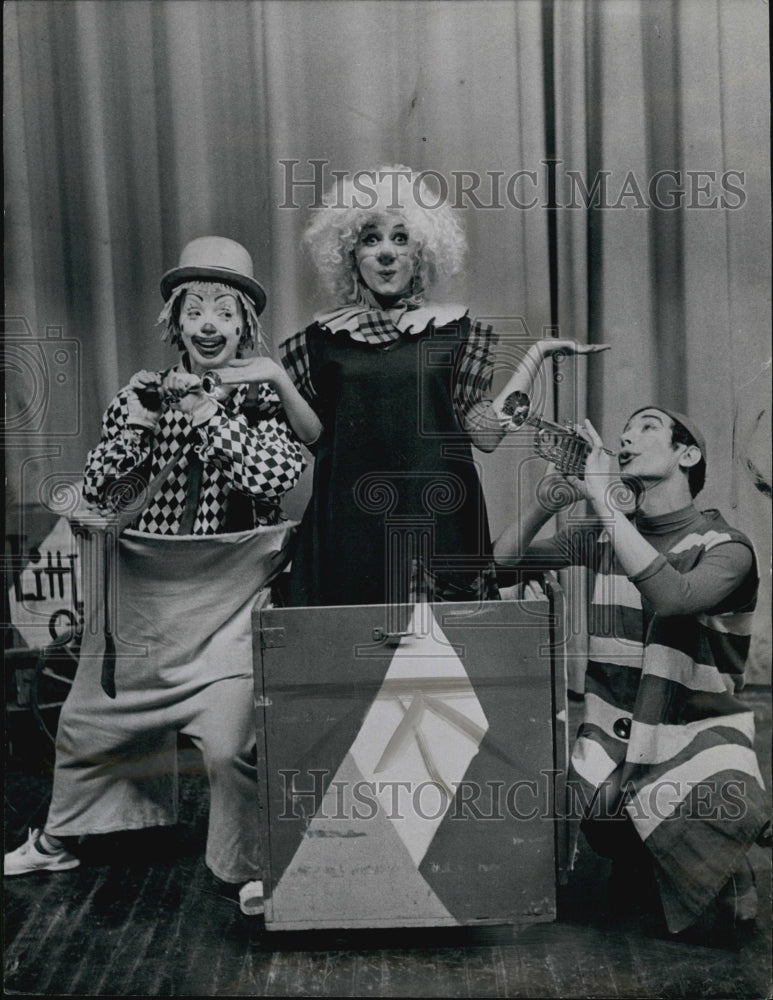 1961 Nelle Fisher, Karen Sargent and Jack Louise in "Zanies".-Historic Images