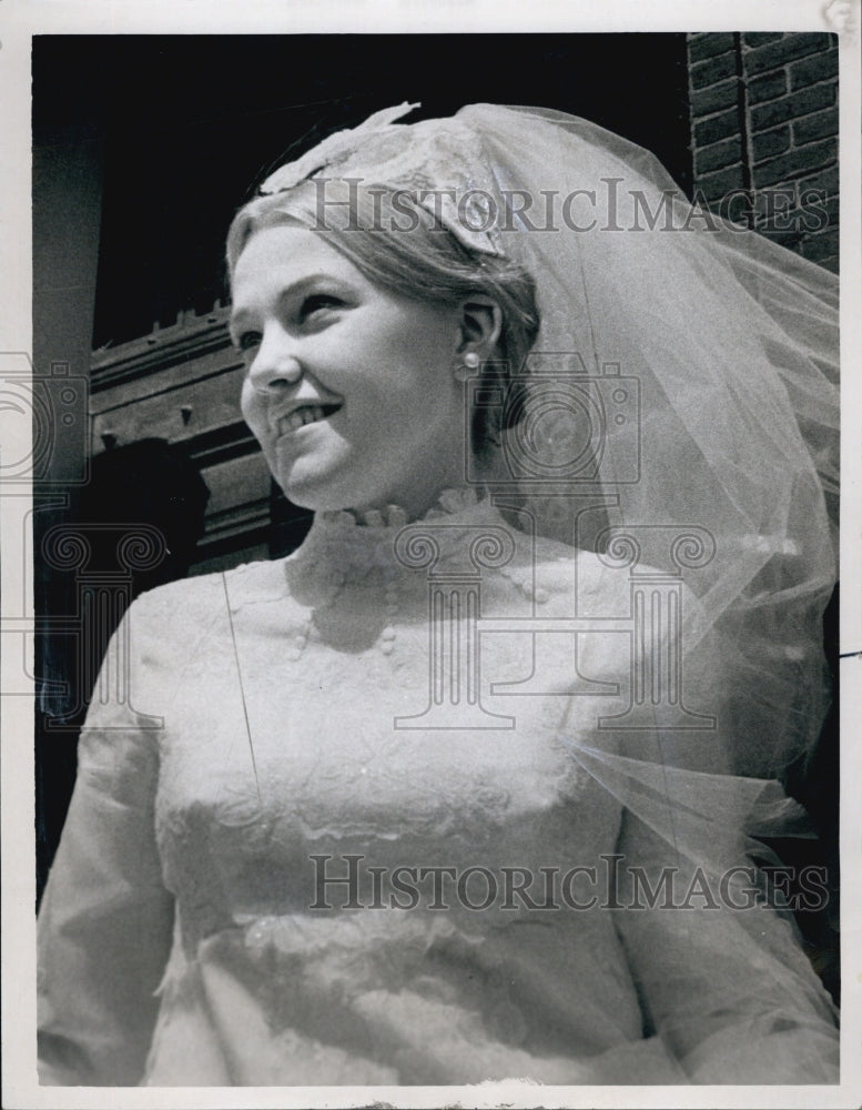 1971 Mrs. William Watson Wedding Gown-Historic Images