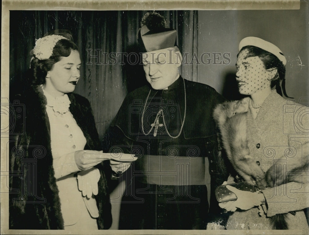 1952 Mary Donahue Archbishop Cushing Mary Lynch-Historic Images