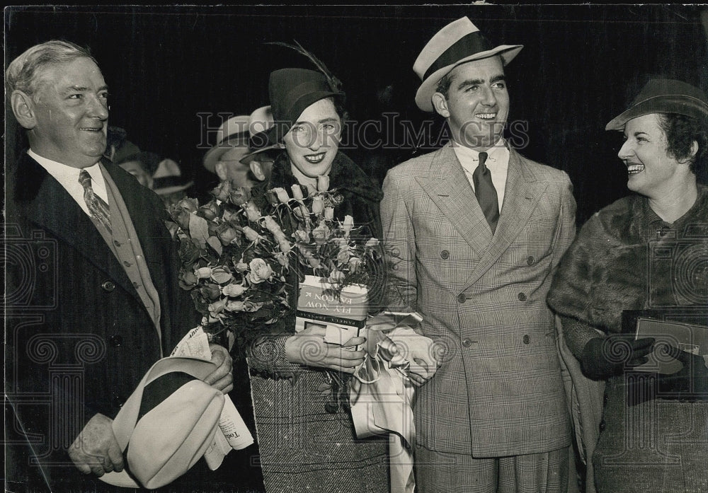 1936 Gov. James M. Curley & Mr. & Mrs. Edward Donnelley-Historic Images