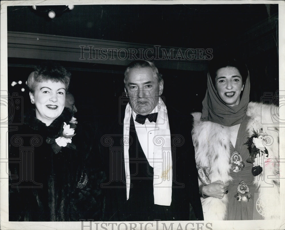 1942 Mrs. Jas M. Curley, Ex-Gov. Curley & Mrss. Mary Curley Donnelly-Historic Images