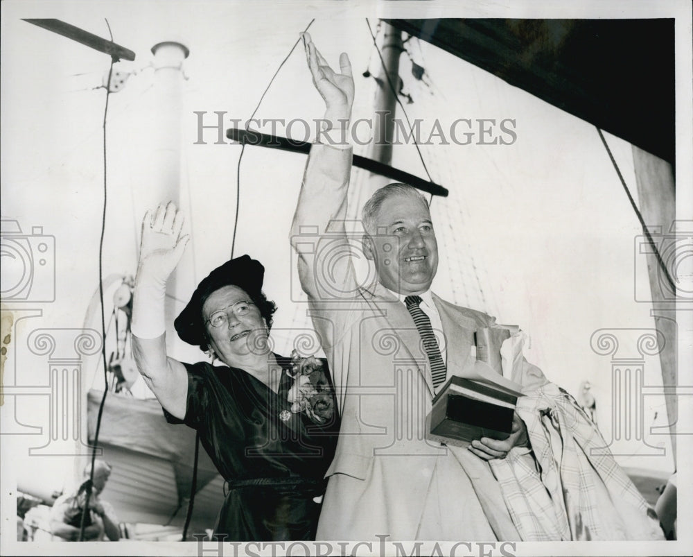 1957 John Leo SKerry &amp; Mother Nora Skerry Leaving for Ireland-Historic Images