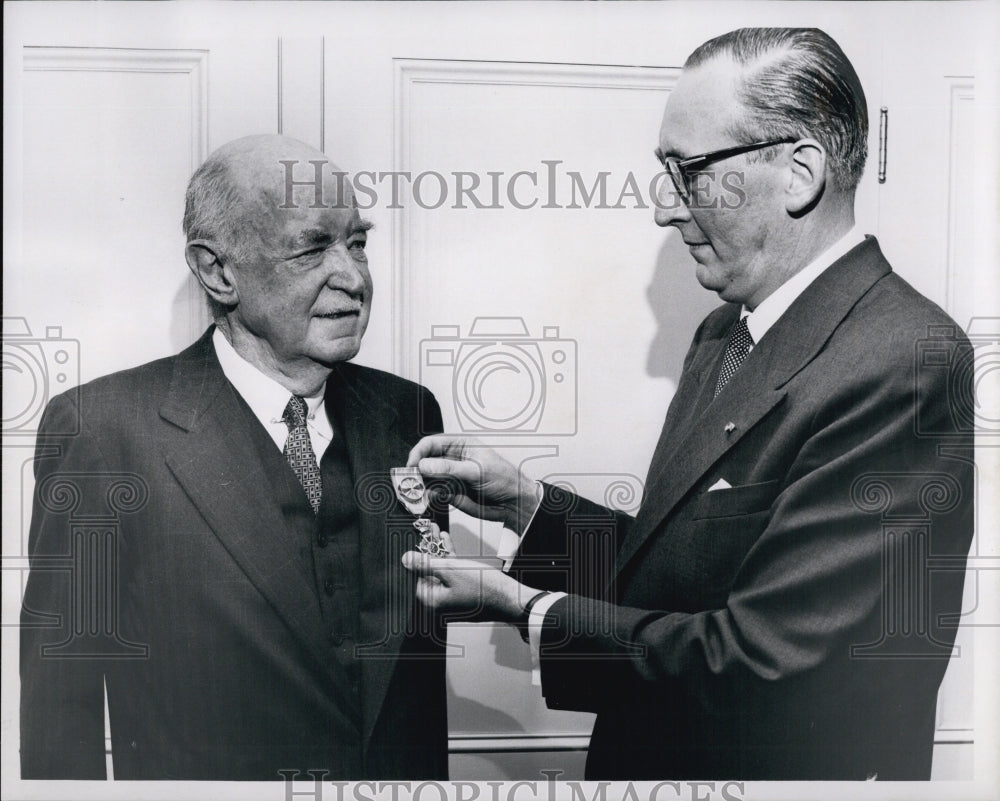 1961 Henry R Shepley receives a medal of Officer of Orange Nassan-Historic Images