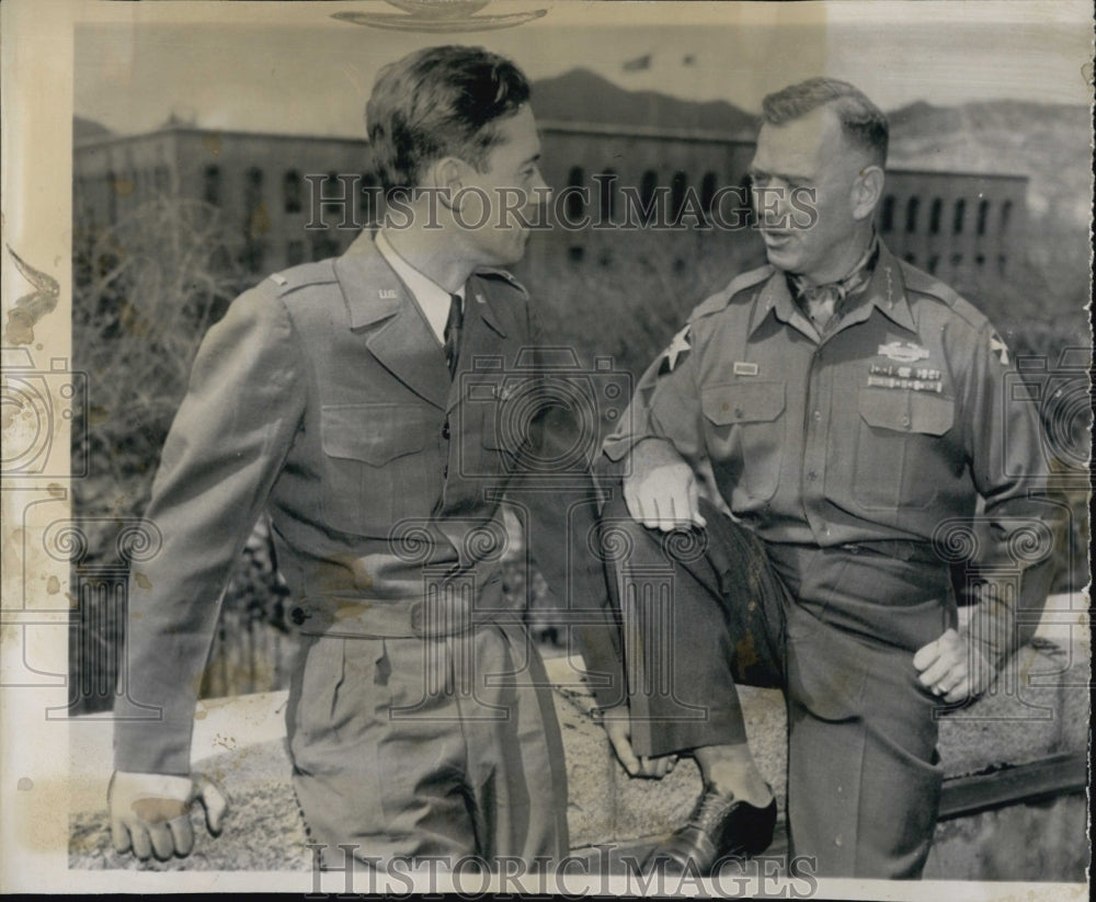 1952 Military Officers-Historic Images