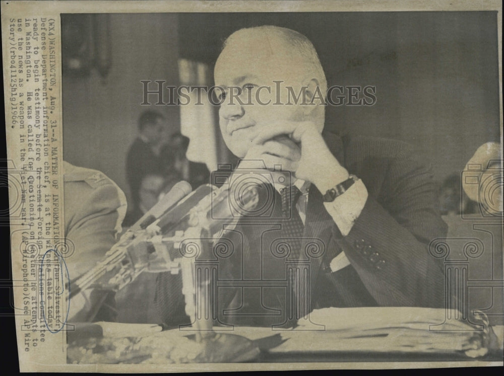 1966 Arthur Sylvester,Defense Infromation  Chie at witness table.-Historic Images