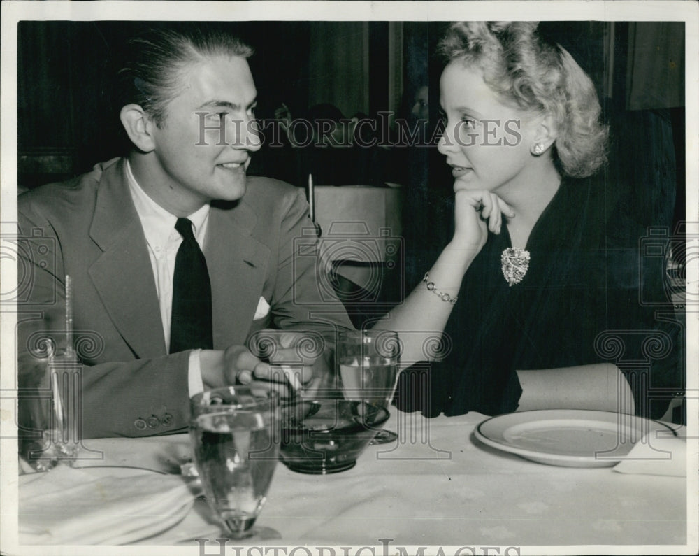 1941 Debutante Cherry Hannan chats with Blake Johnson.-Historic Images