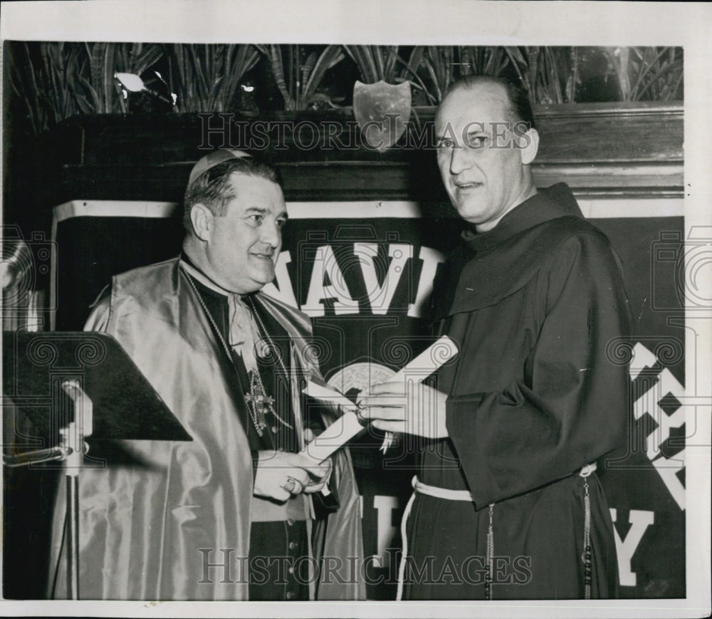 1959 Press Photo Bishop Reverend John Wright Honoray Degree St Bonaventure Univ - Historic Images