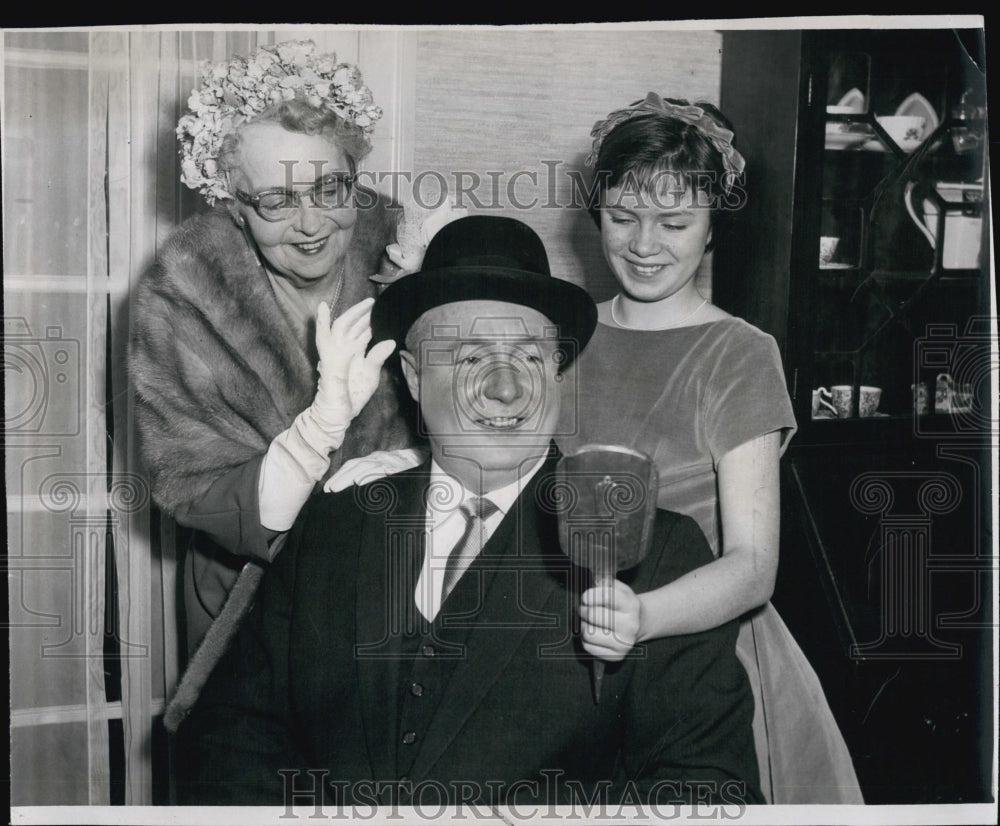 1960 Mrs. Fred Collins, Mayor Collins and Daughter, Patricia-Historic Images