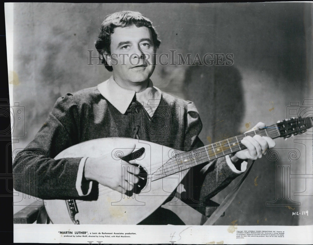 1953 Niall MacGinnis as &quot;Martin Luther&quot;-Historic Images