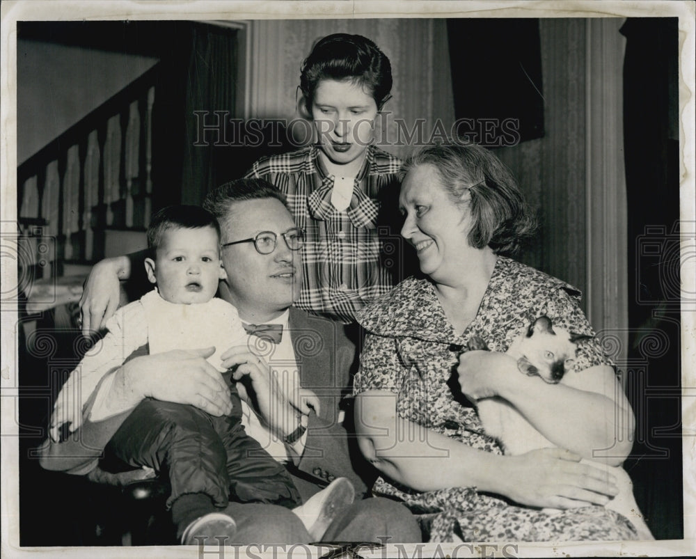 Dutch Radio Operator Cecil Fisher with Wife & Other Family Members-Historic Images