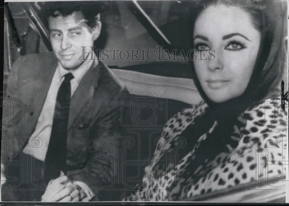 1962 Press Photo Singer Eddie Fisher & Actress/Wife Elizabeth Taylor - Historic Images